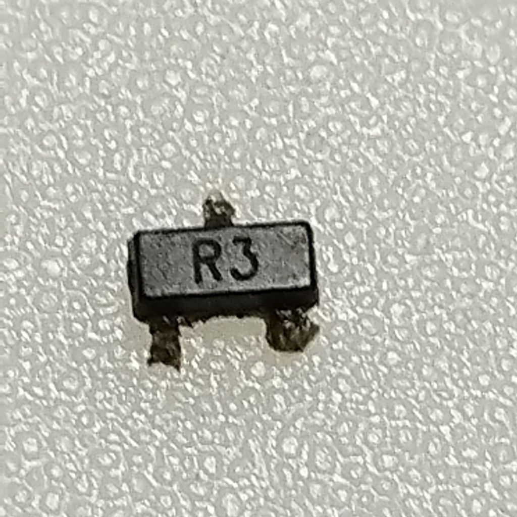 Transistor SMD R3 R3 R3