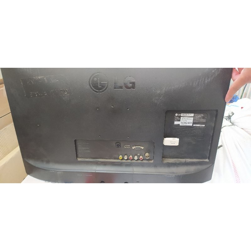 TV LED MERK LG 24 INCH