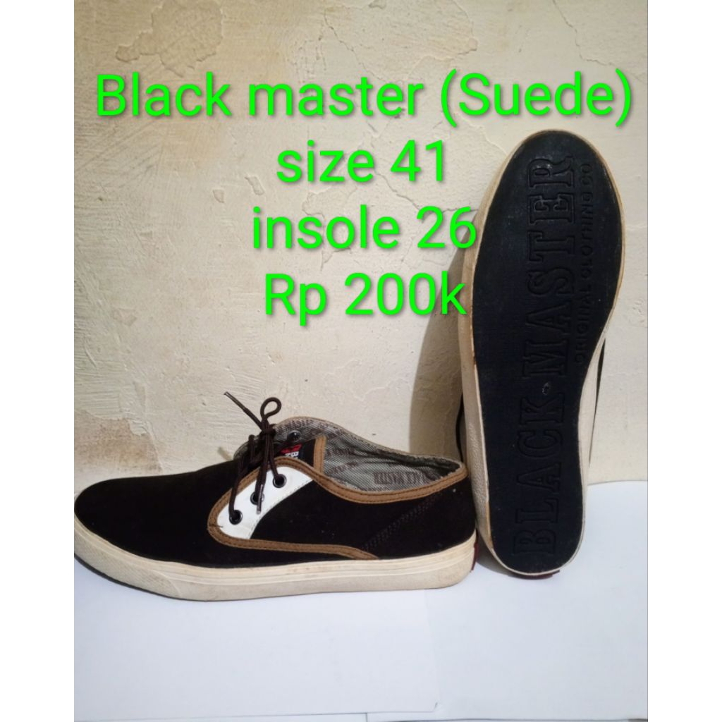 Sepatu black master casual