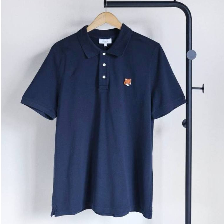 Maison kitsune fox head patch polo in navy blue
