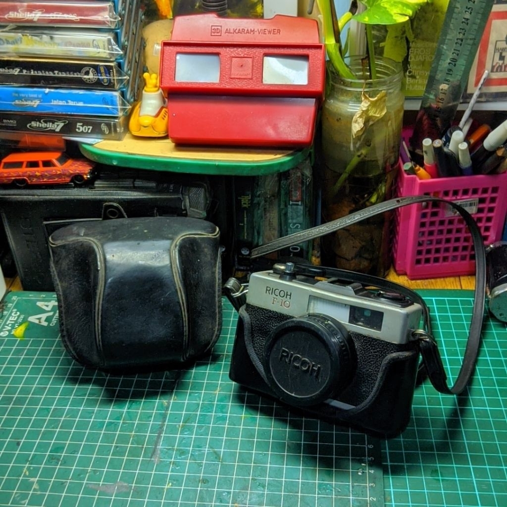 Kamera analog ricoh f-10