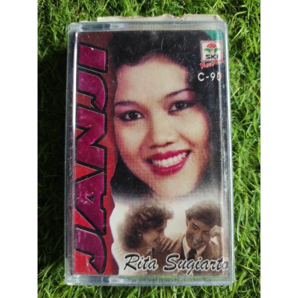 kaset pita RITA SUGIARTO "janji"