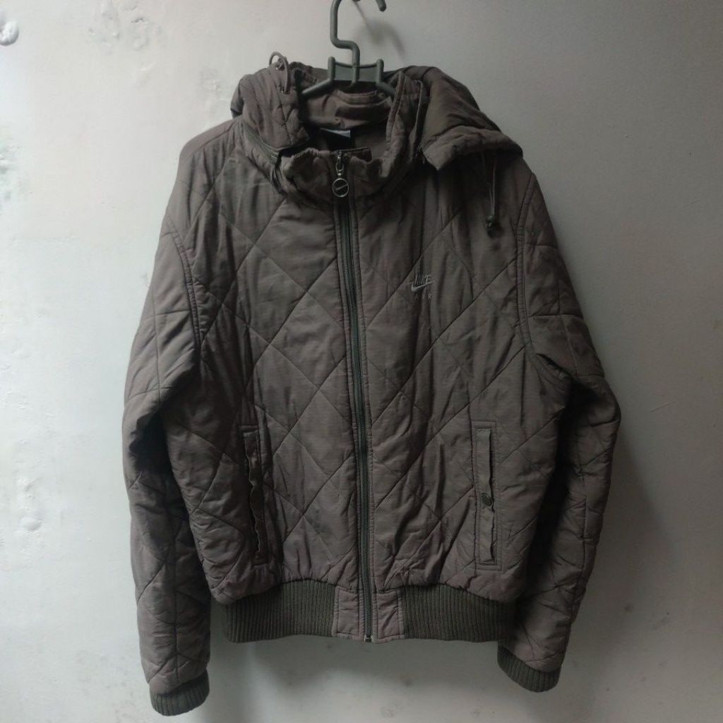 Jaket Puffer Nike