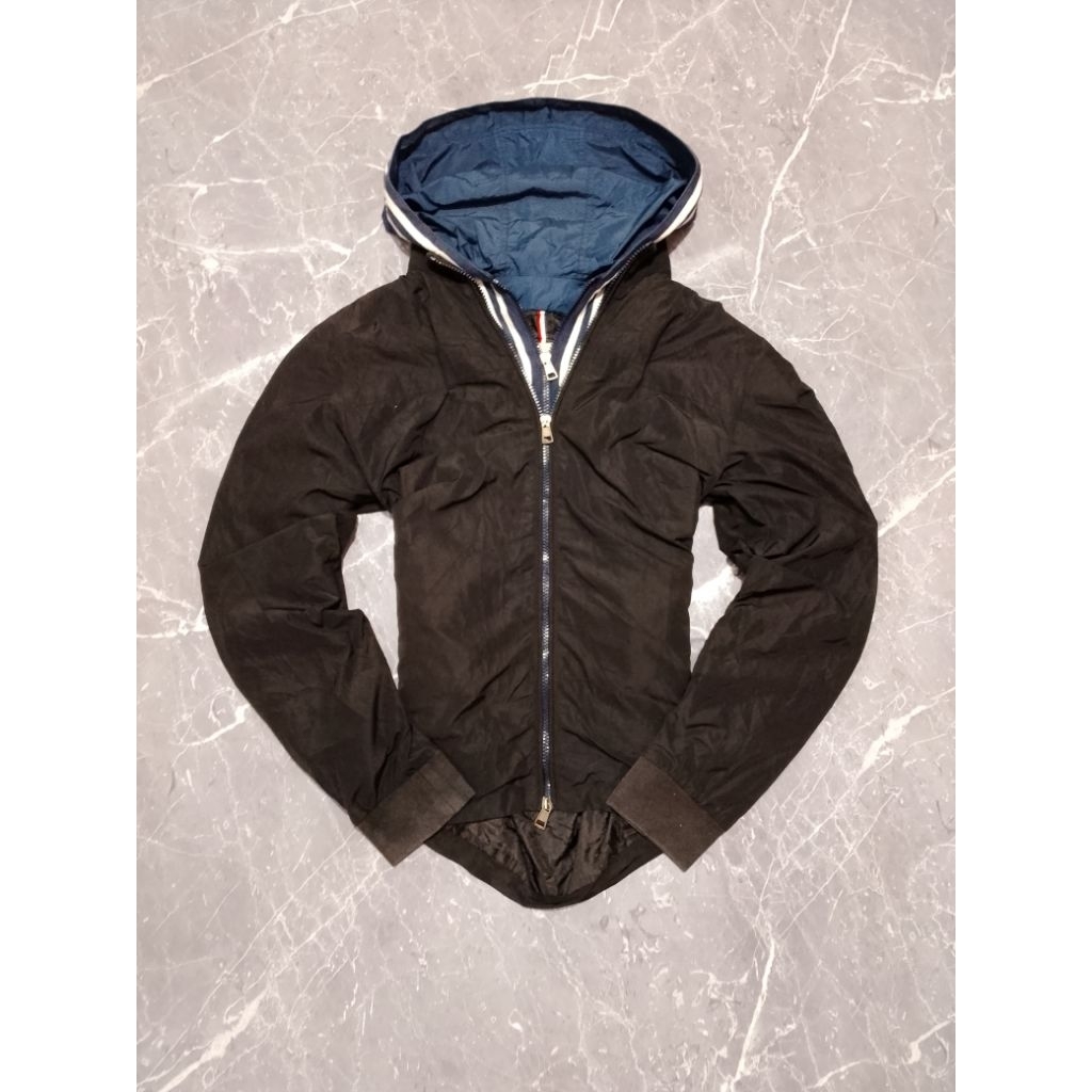 Jaket Windbreaker Moncler