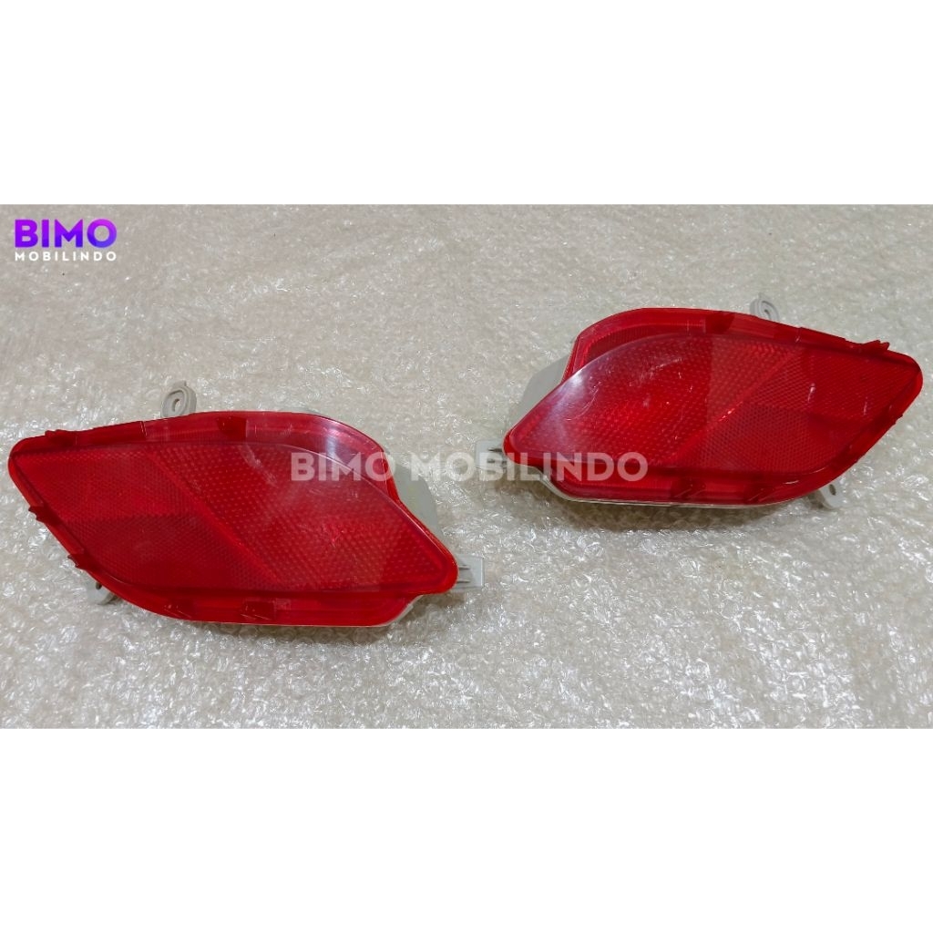 Reflektor Bemper Belakang Toyota Yaris 2018 2019 2020 2021 2022 2023