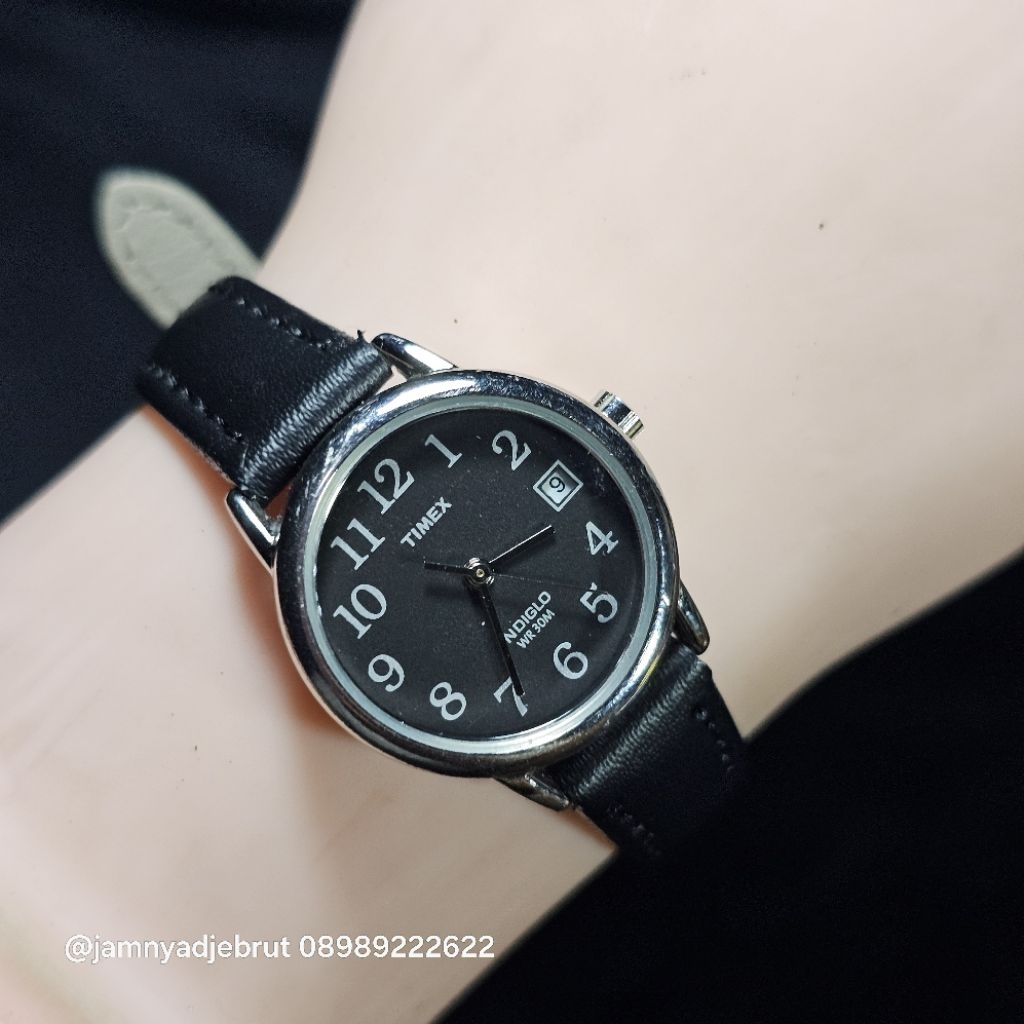 Jam Timex Indiglo O5 Ladies Silver Black Bekas