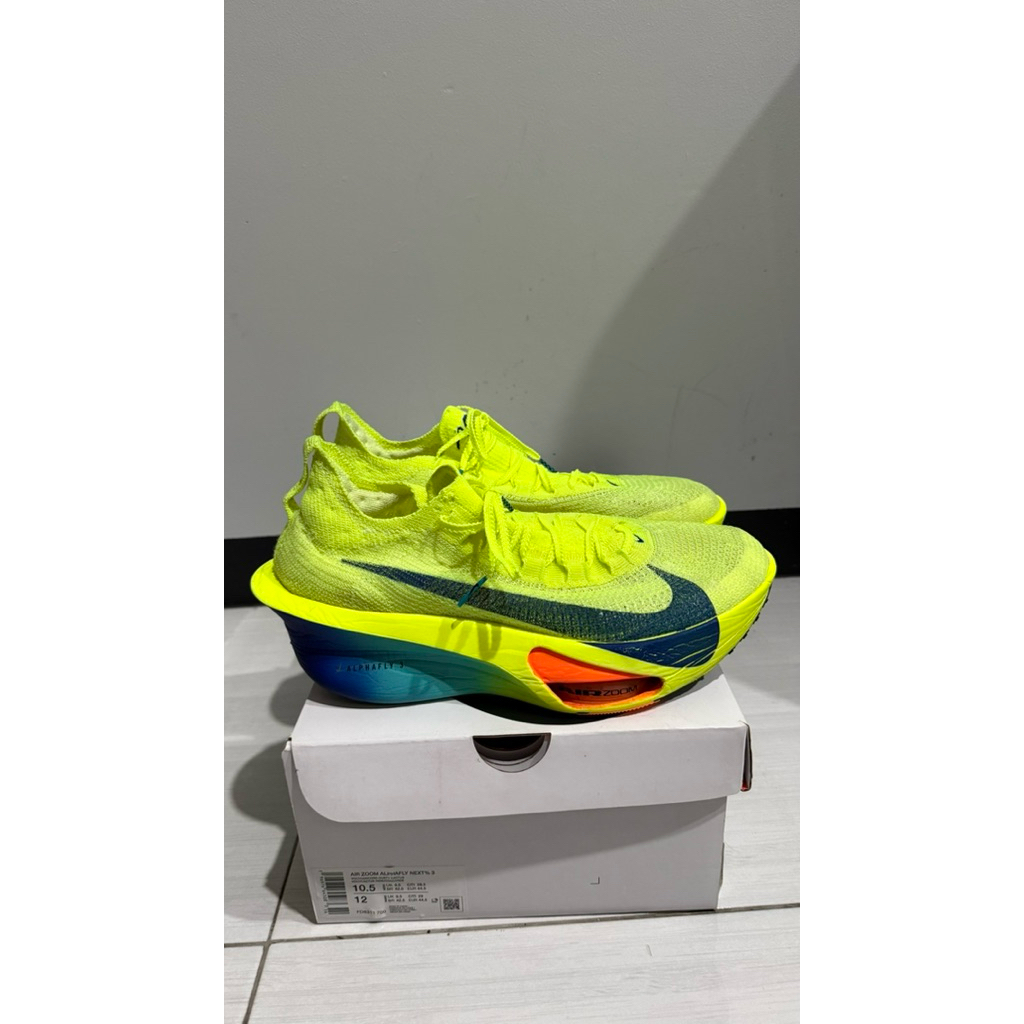 Nike Alphafly 3 Size 44.5 Low Milage