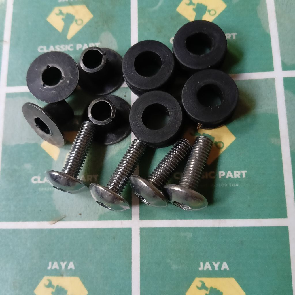 BAUT SET KARET BOS FRONT FENDER SPAKBOR DEPAN HONDA NEW CBR 150R K45M CBR 250RR