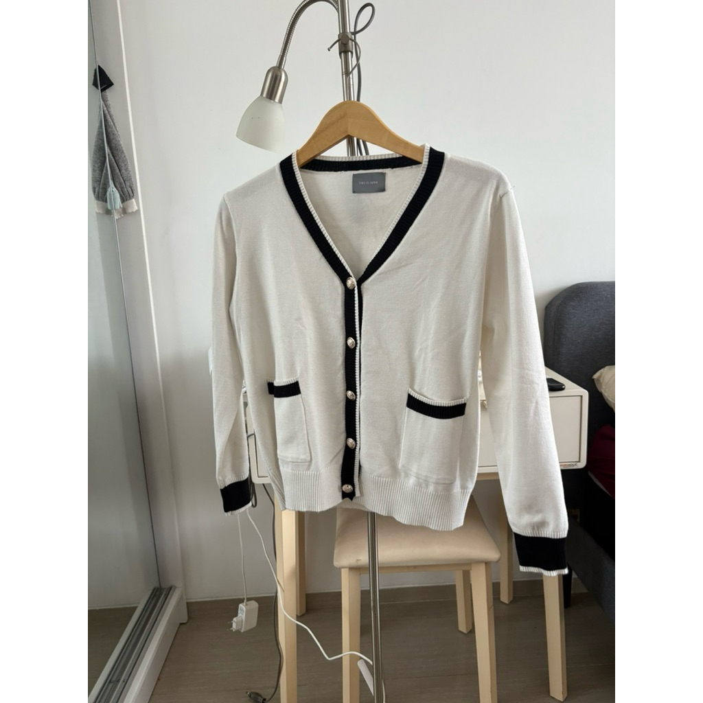 preloved cardigan this is april