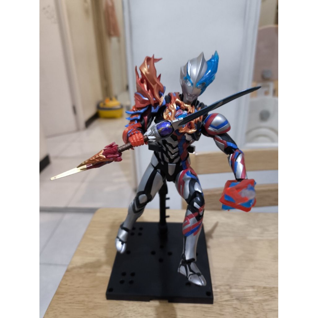 Blokees Ultraman Blazar Legend Edition