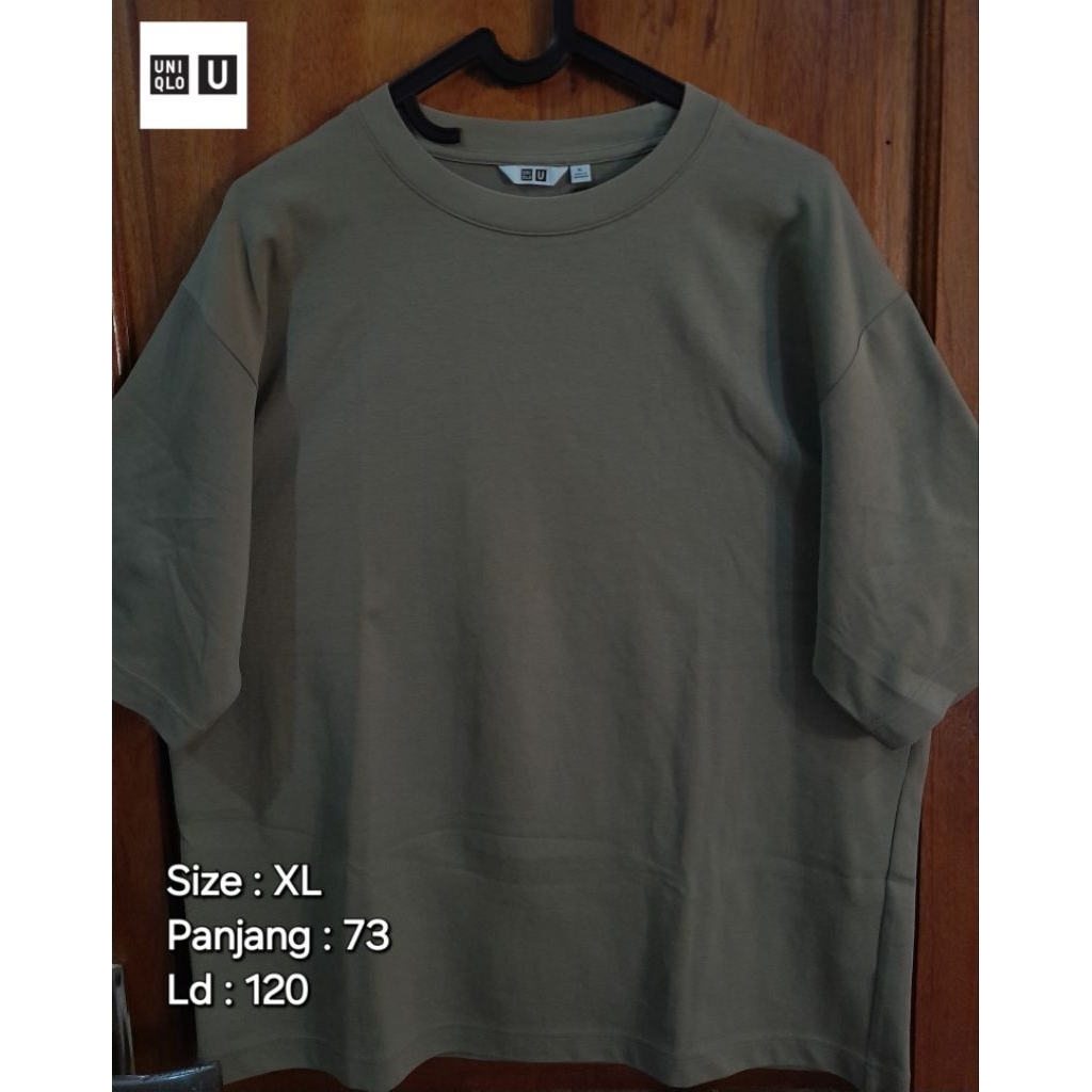 Kaos Tshirt Uniqlo U AIRism Green Sage [NET]    preloved/second/vintage