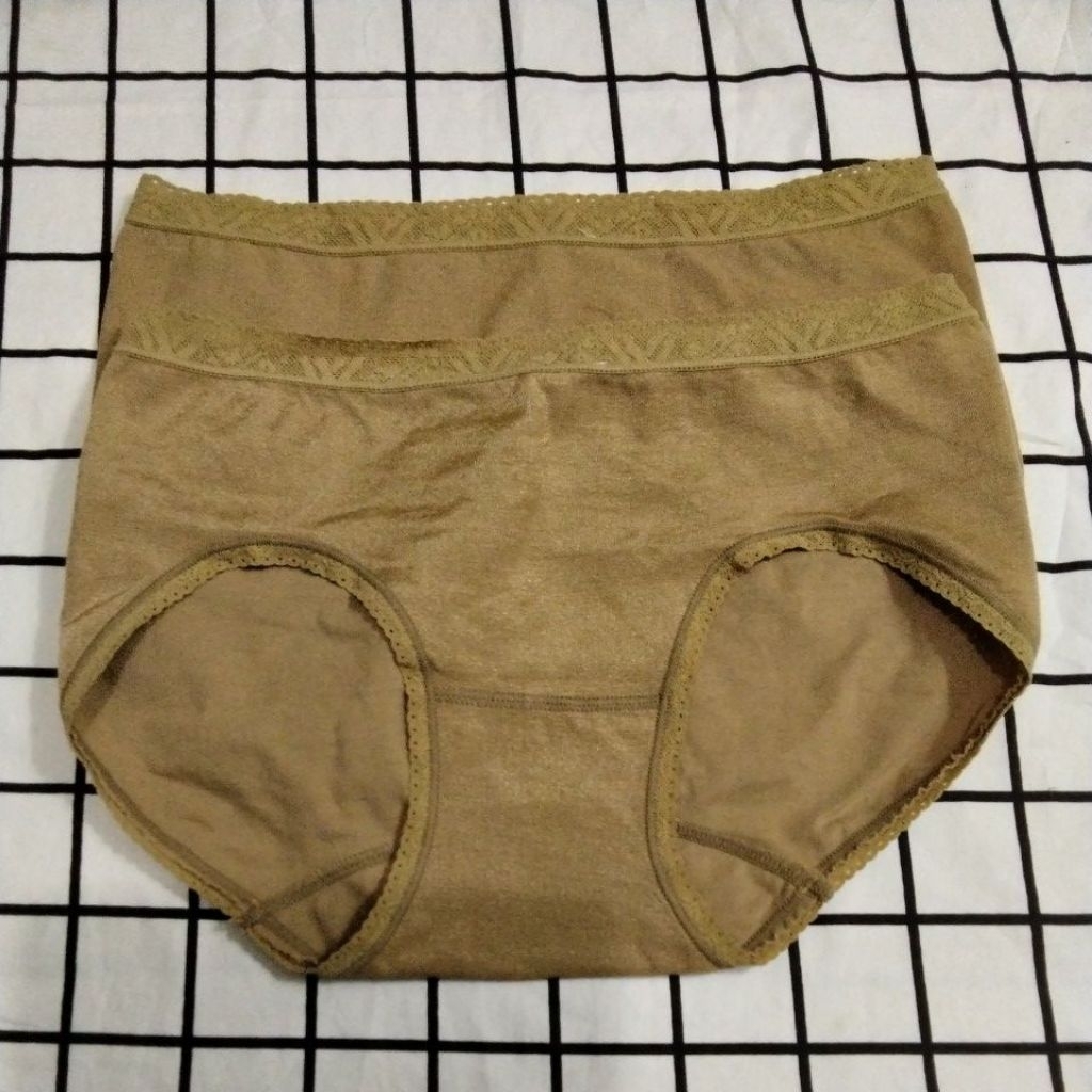 Celana Dalam Wanita Merk Wacoal Like New