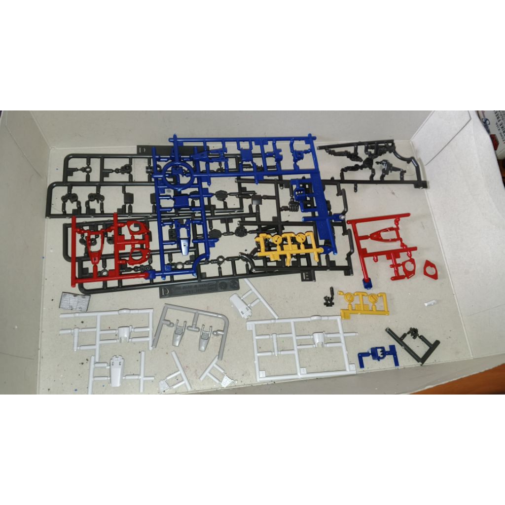 RG Wing Gundam Zero (arms parts)