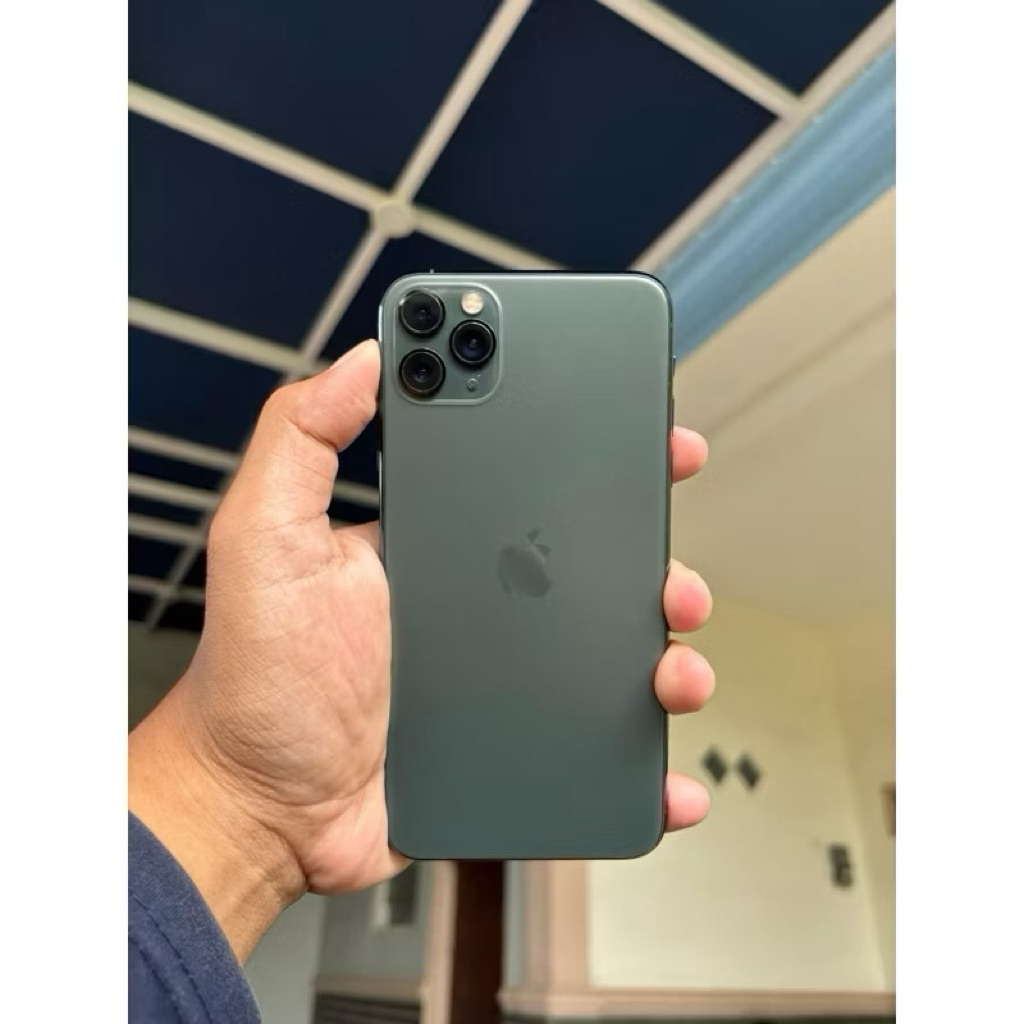 Apple iPhone 11 Pro Max 64GB SInyal Permanen second pemakaian