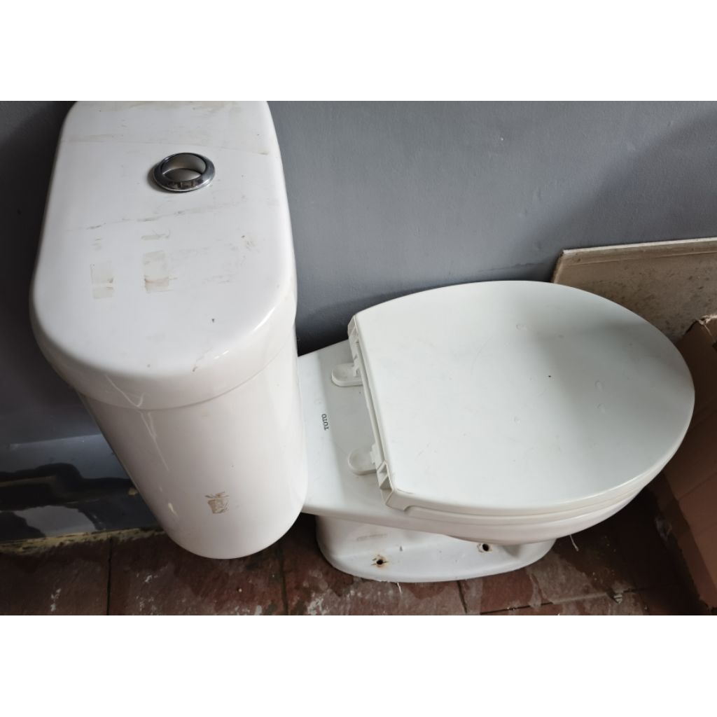 Kloset duduk TOTO second