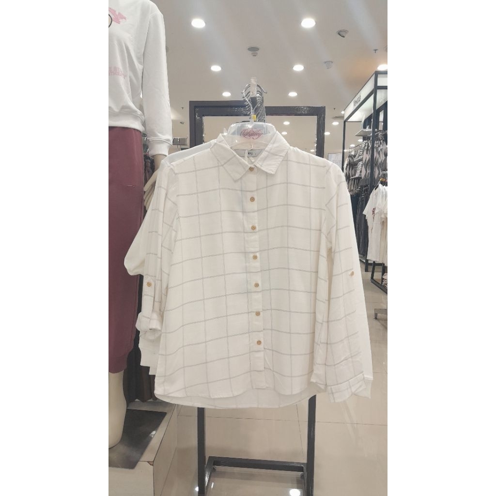 Kemeja kotak wanita brand RILLEY