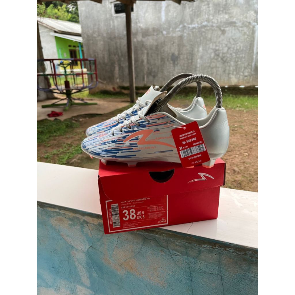 sepatu bola ls reborn