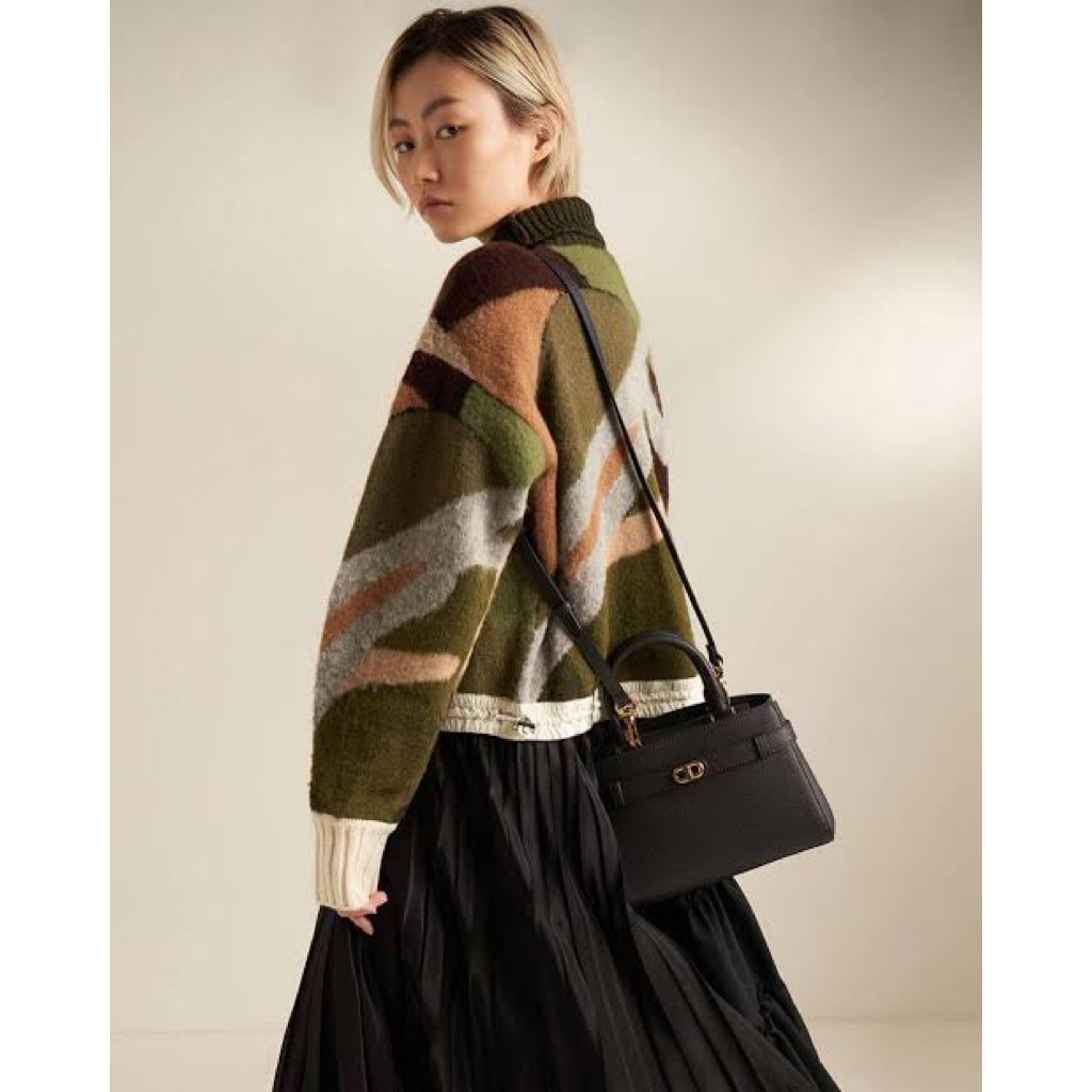 Charles & Keith Original Aubrielle Belt bag preloved