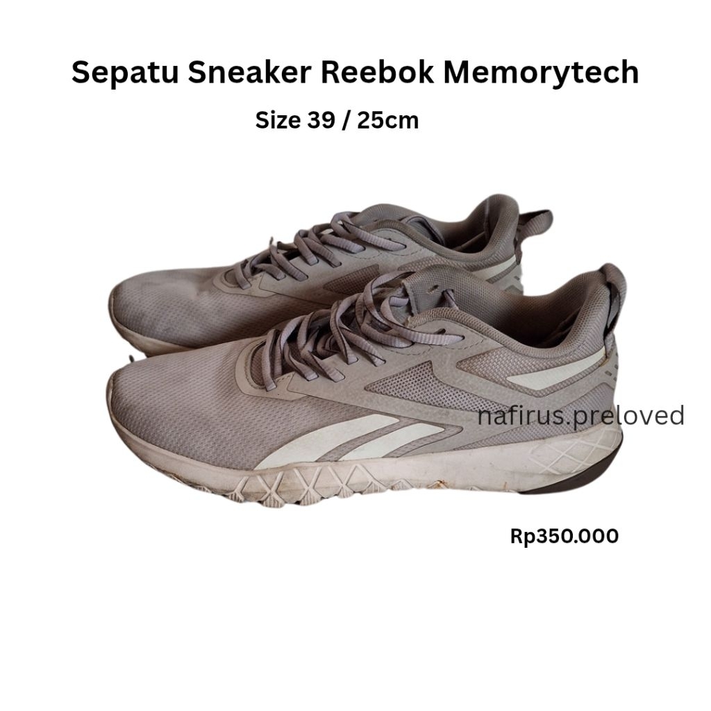 Sneaker Sepatu Reebok Memorytech