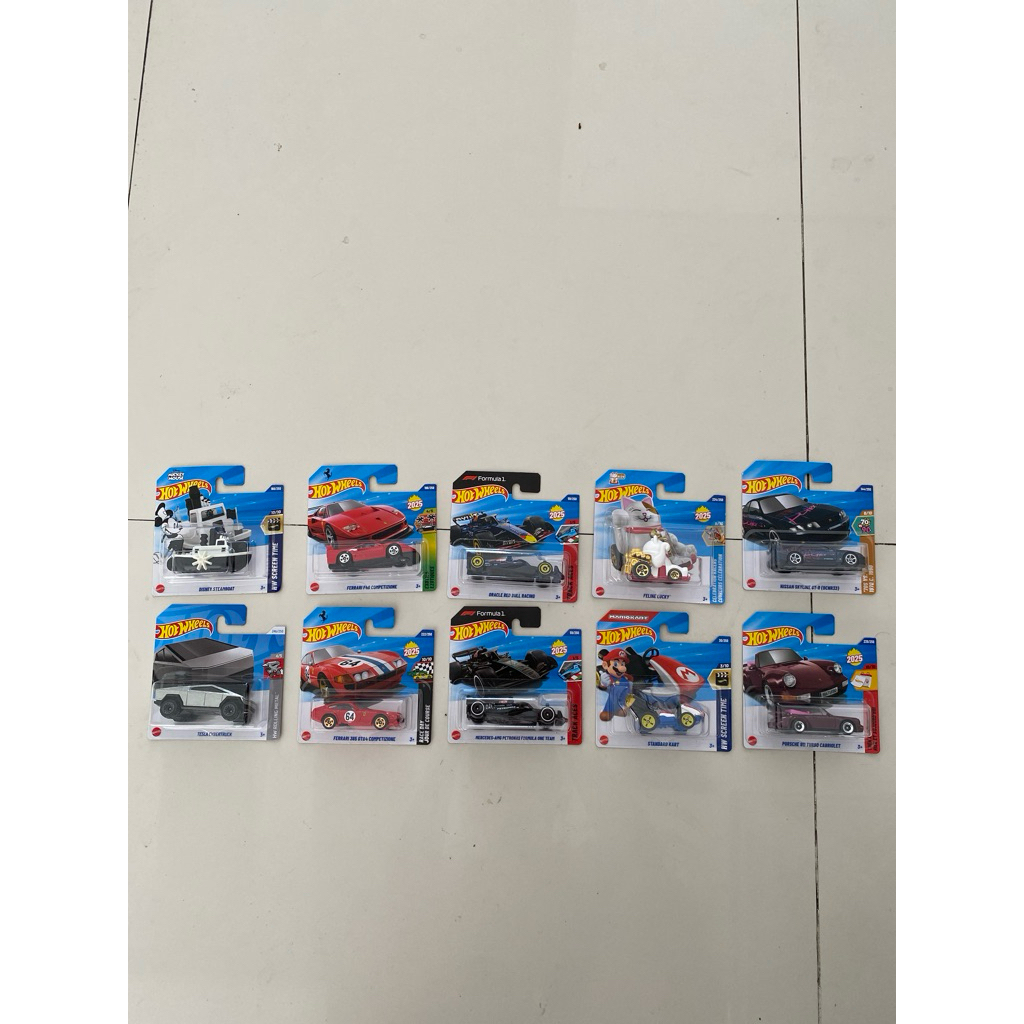 Hot Wheels Short Card Porsche Nissan Tesla Ferrari F1