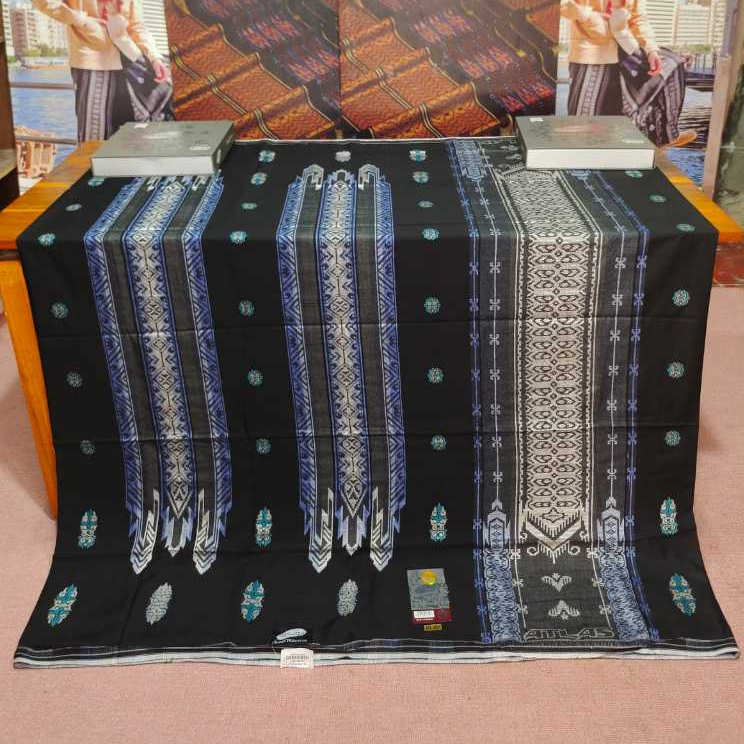 SARUNG ATLAS SUPREM 970 SONGKET HITAM BIRU CLEAR