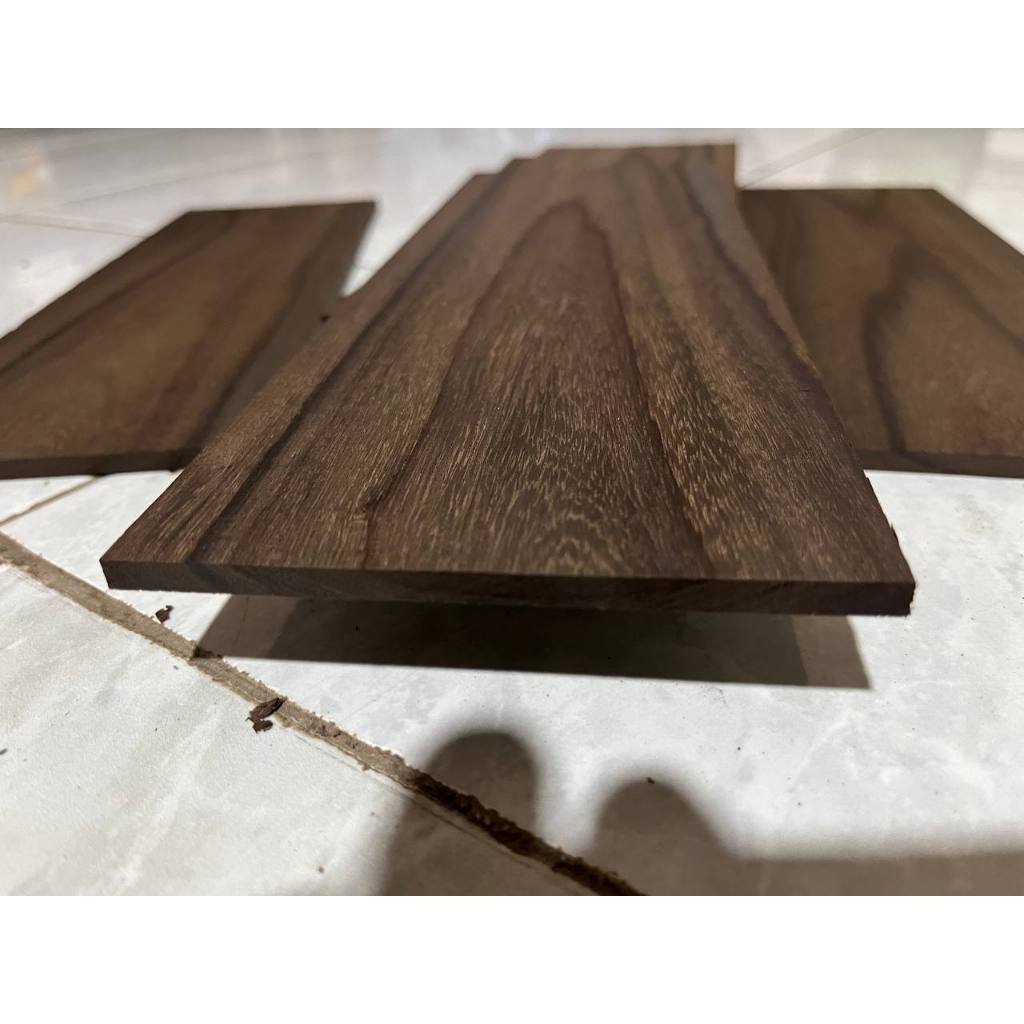 Bisa custom kayu sonokeling | papan kayu sonokeling full galih