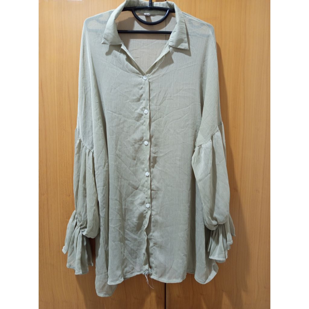 Preloved kemeja sifon lengan panjang