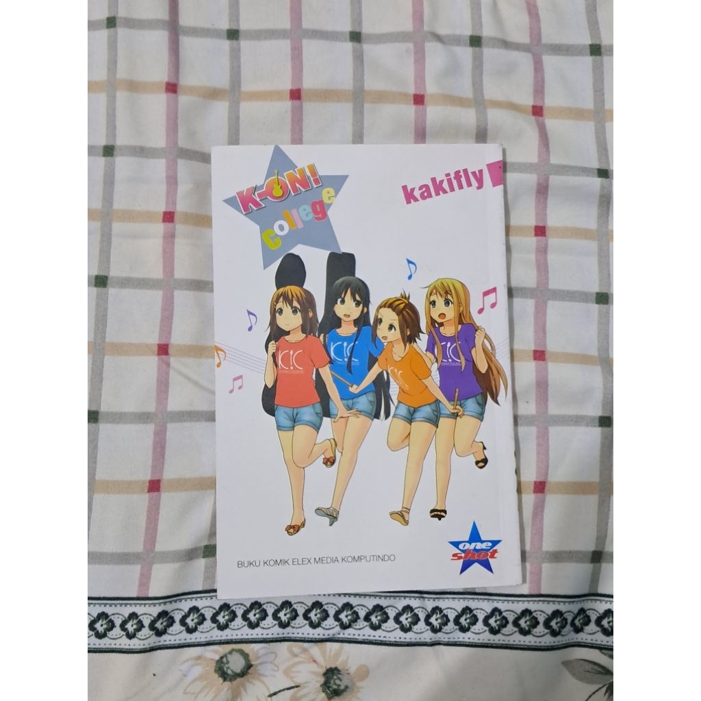 [RARE] KOMIK K-ON COLLEGE Bahasa Indonesia