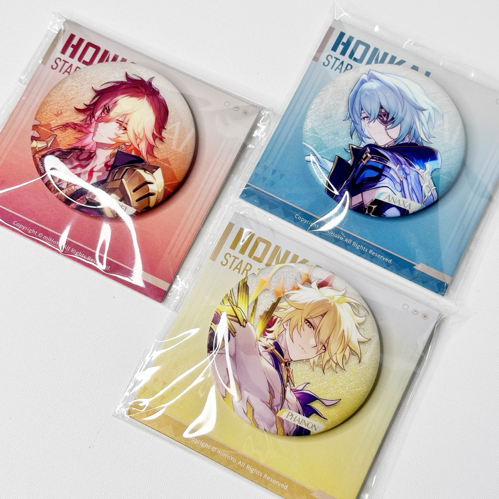 Betterbuys.Co [Hsr Official Merch] Interstellar Travel Badge Series - Phainon, Mydei, Anaxa
