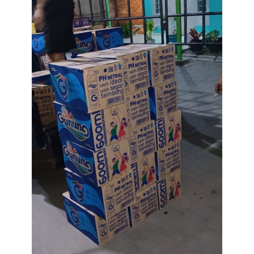 Air Mineral GUNUNG 600ml 1 Dus isi 24 Botol, Segar dan Higienis