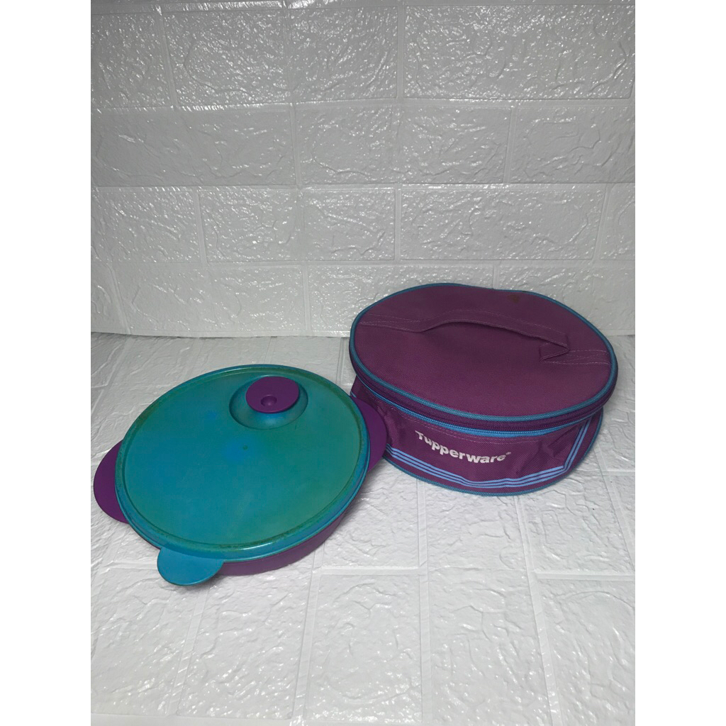 Cwl Tupperware Set Wadah Bekal Bersekat dan Tas cwl second
