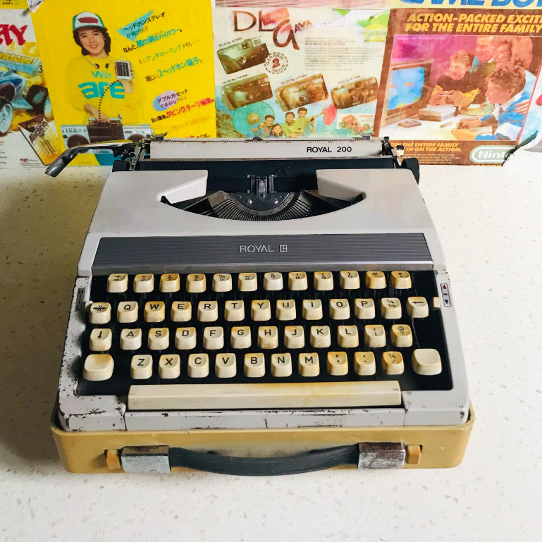 Mesin Ketik ROYAL - 200 | Mesin Ketik Jadul | Dekorasi Vintage | Made in Japan