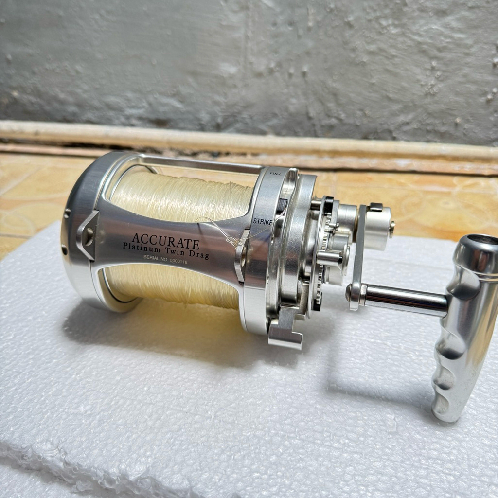 reel overhead accurate platinum twin drag 50 original U.S.A
