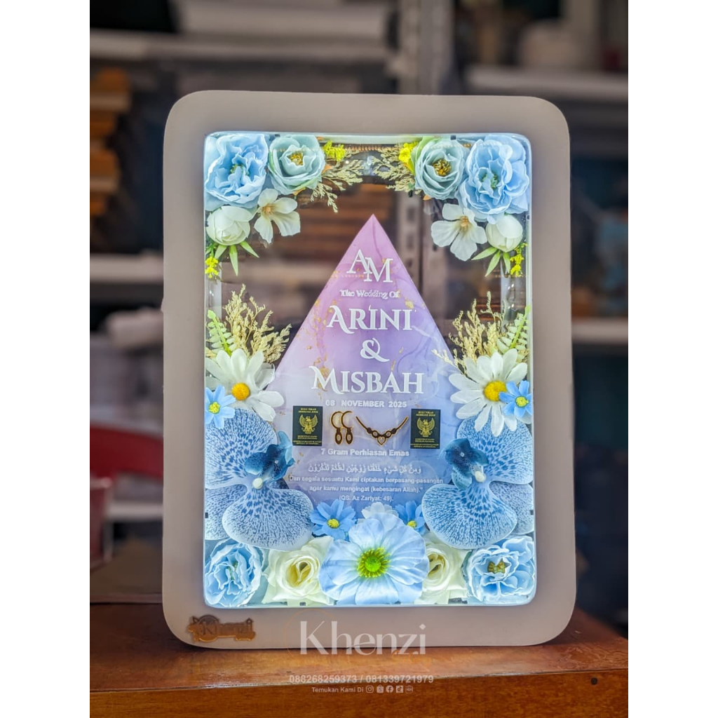 Mh 116 frame akrilik background transparan 25x35 mahar pernikahan alas nama gunungan
