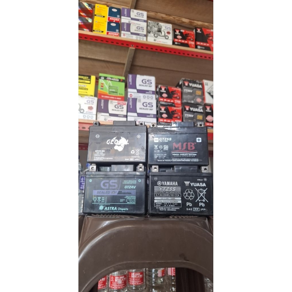 Aki bekas voltase normal untuk lampu