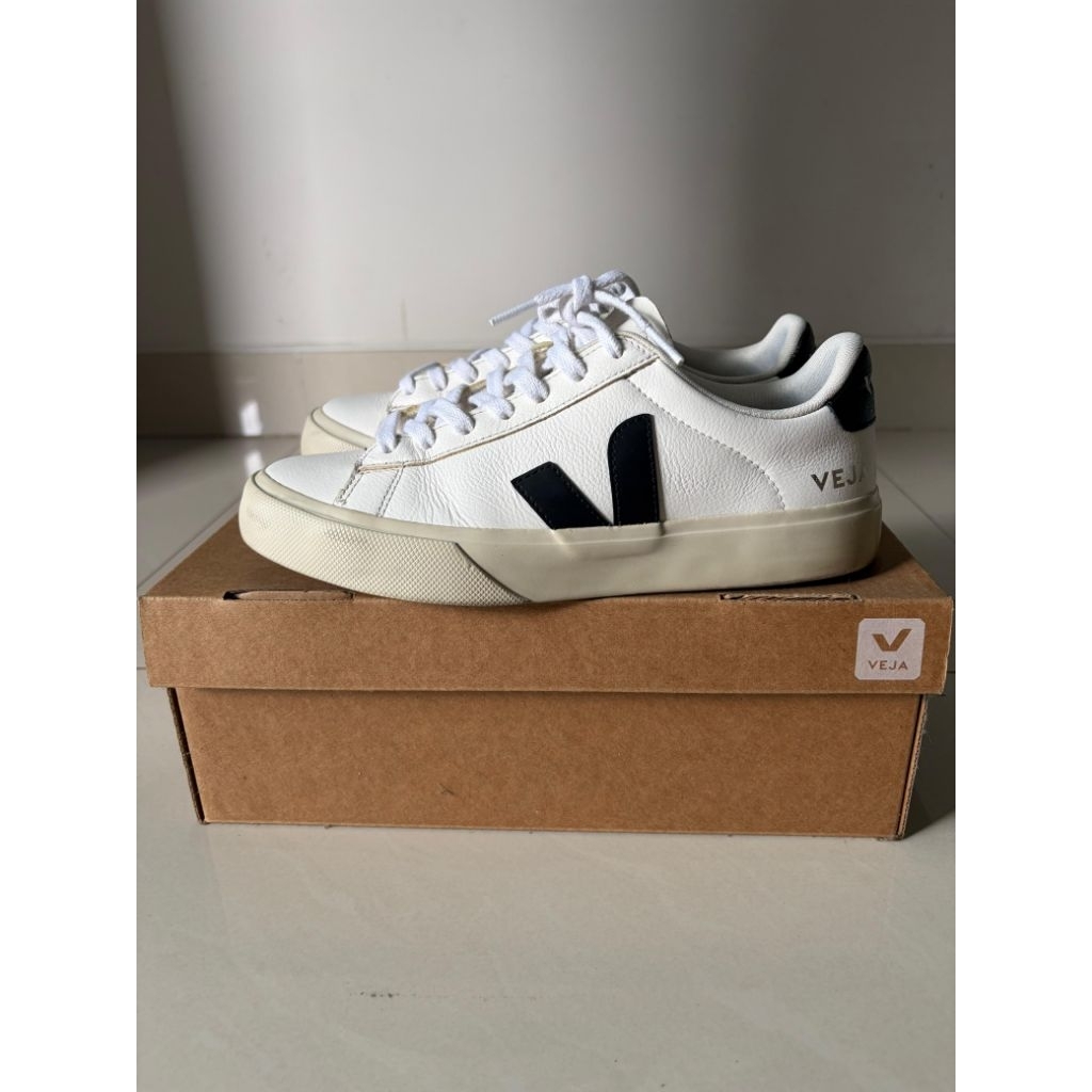 Veja Campo Chromefree Sneakers