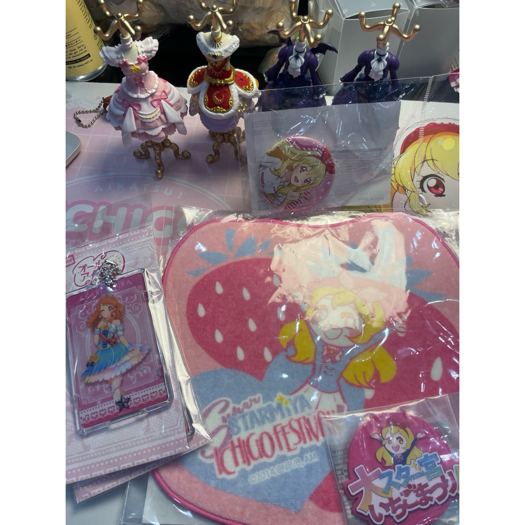 Aikatsu Official Store Ichig Festival Napkin Coaster Character badge pin CardHolder Akari Oozora Ich