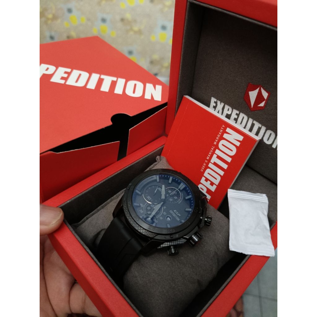 jam tangan expedition E6810M