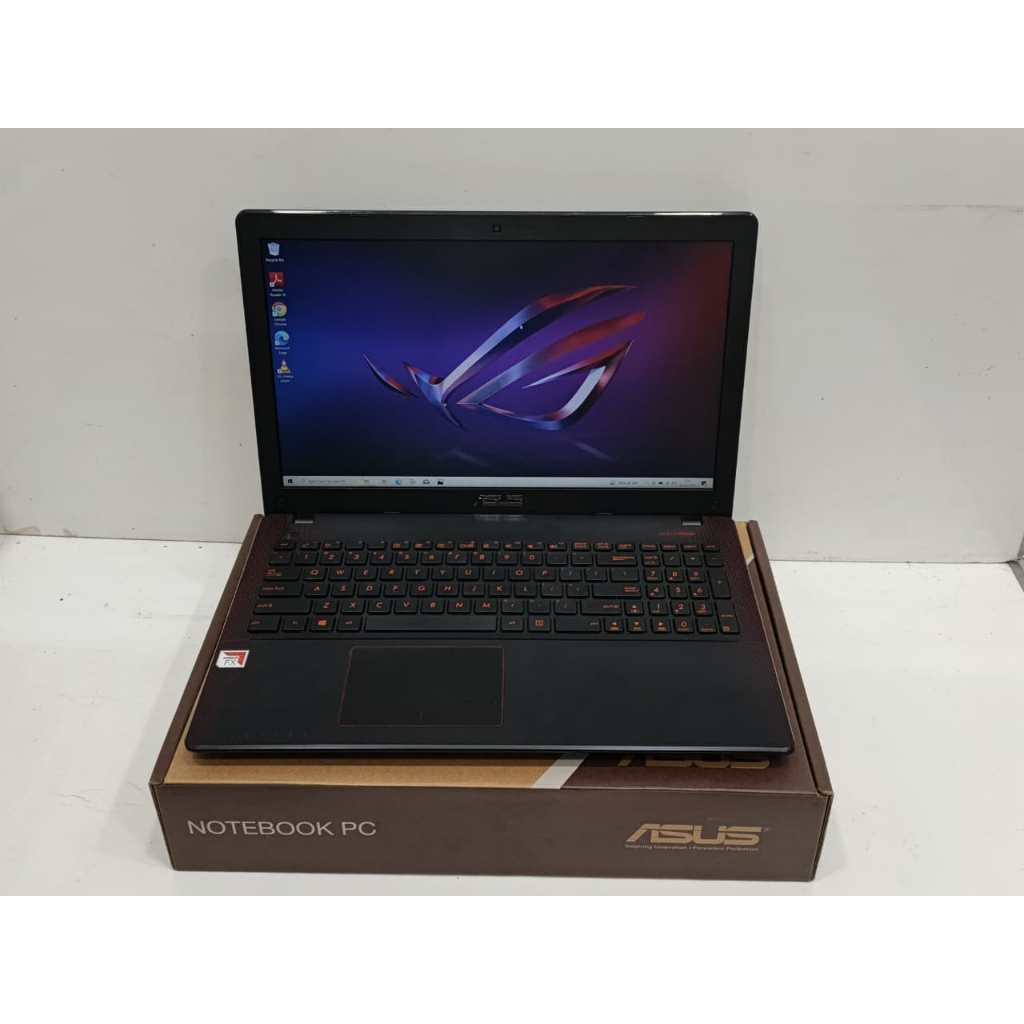 ASUS X550IK AMD FX-9830P RADEON R7 RAM 8GB SSD 256GB