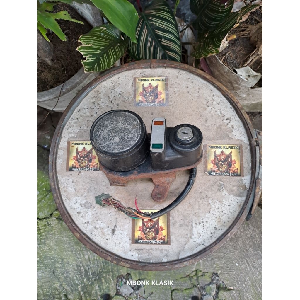 speedometer suzuki a100 ORIGINAL speedometer a100 spido suzuki a100 spedo suzuki a100