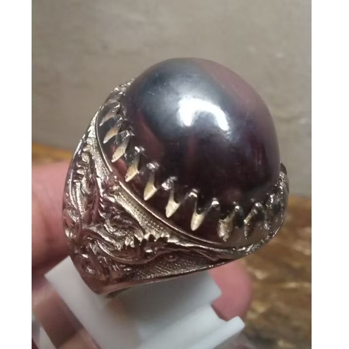 Batu Badar Besi (Hematite)