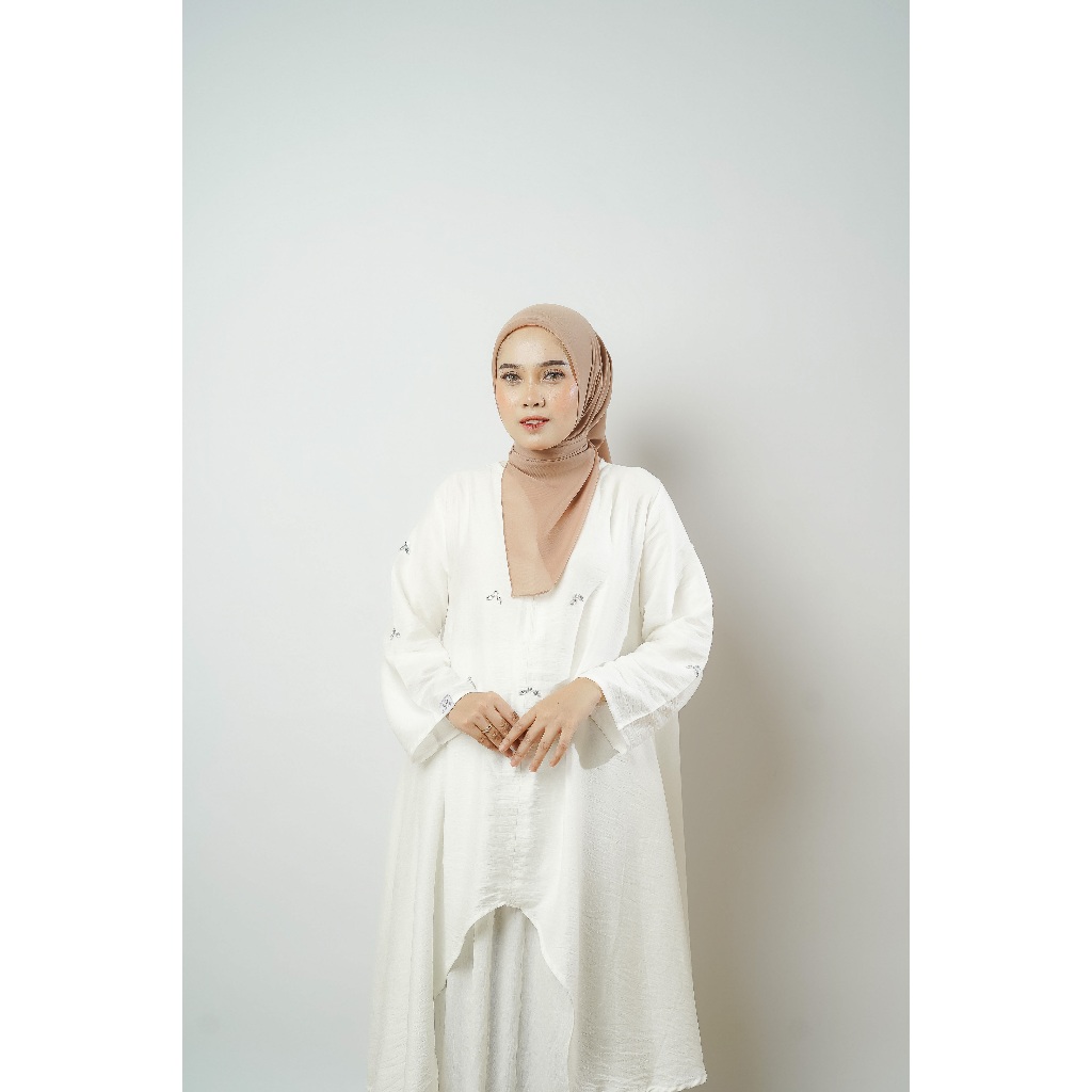 Bella Square  | COKSU– Kain Polycotton Premium 110×110 cm