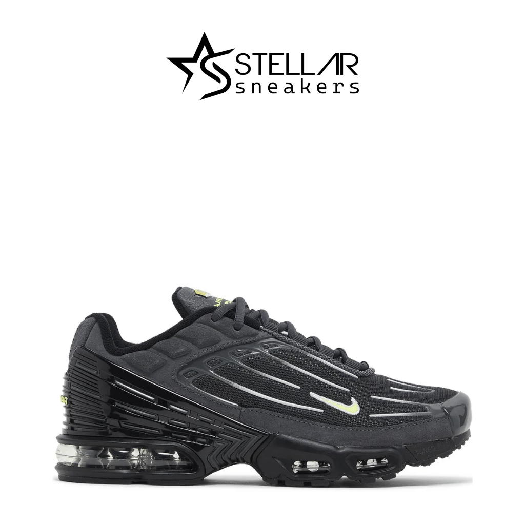 Sepatu Sneakers Tn AM Plus 3 Anthracite Volt" - STELLAR