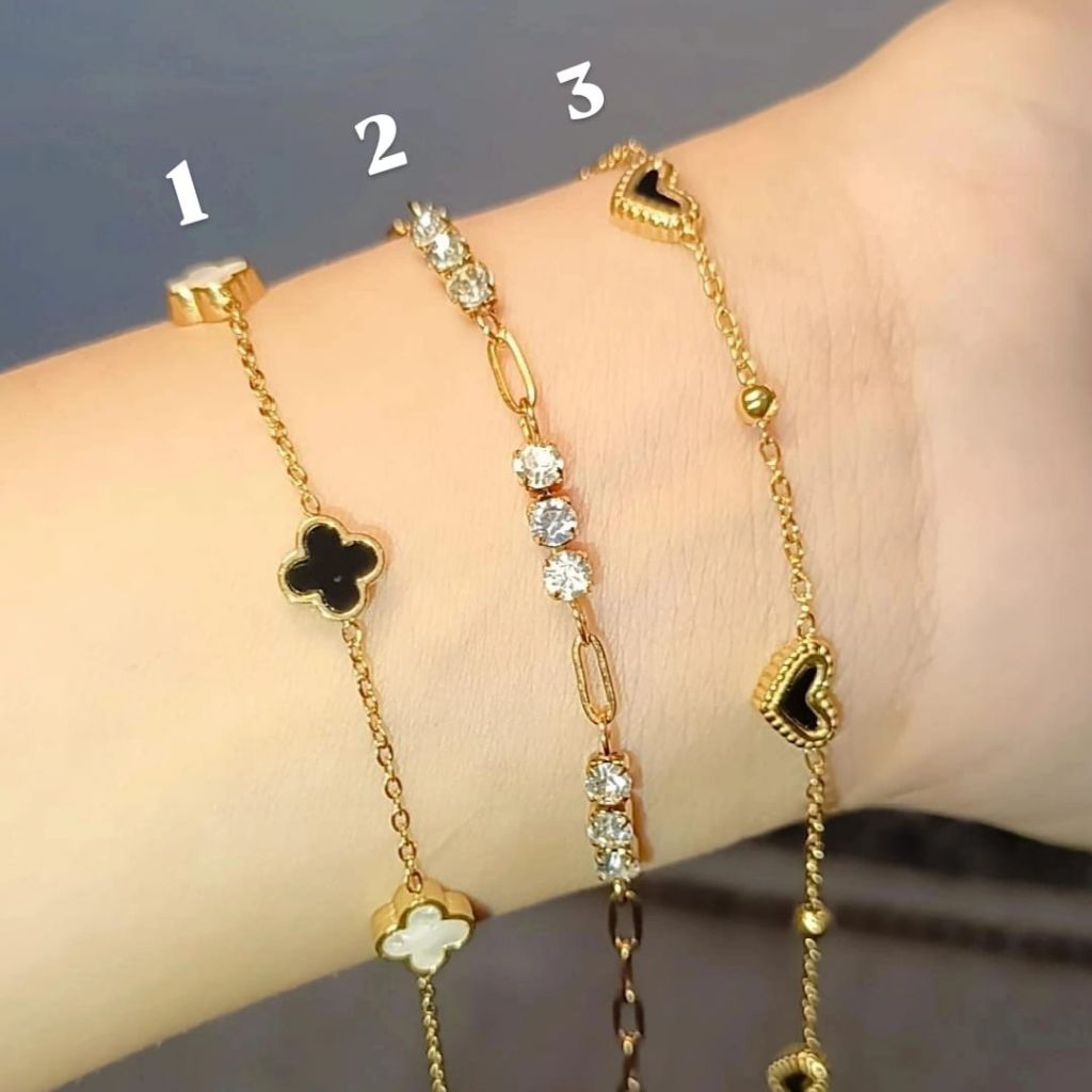 gelang clover permata tiga jejer hati hitam titanium