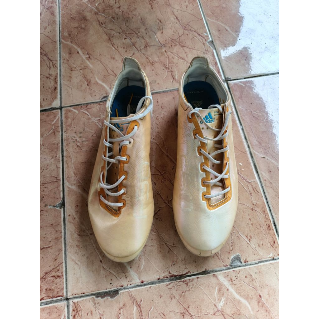 Sepatu Bola Adidas F50 Adizero Trx FG