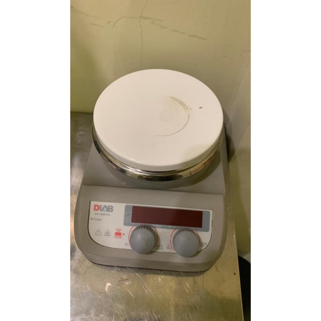 Hot Plate Magnetik Laboratorium DLAB Model : MS-H280-Pro