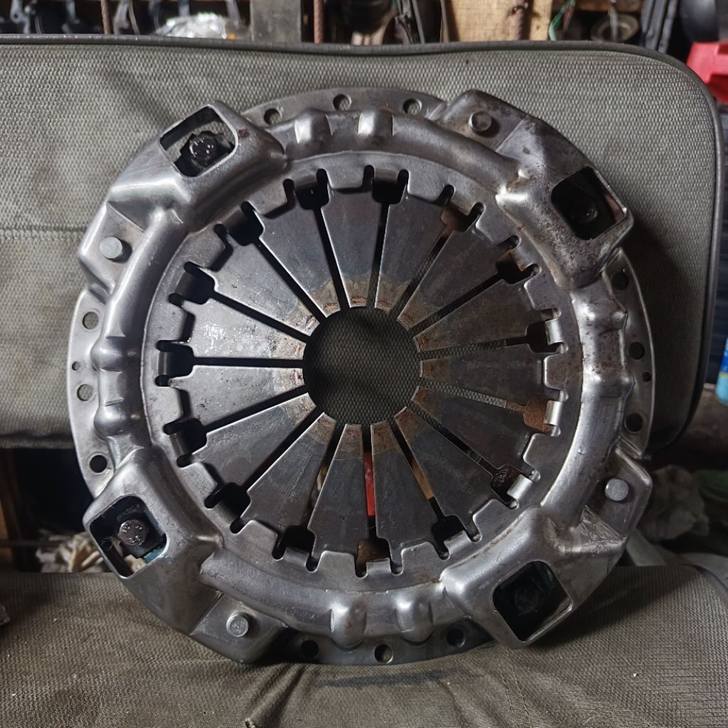 Dekrup matahari Mitsubishi Canter PS125 Original copotan