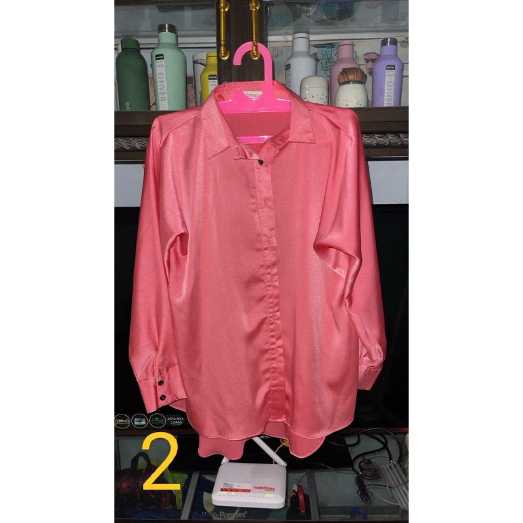 PRELOVED Kemeja Donna Prive