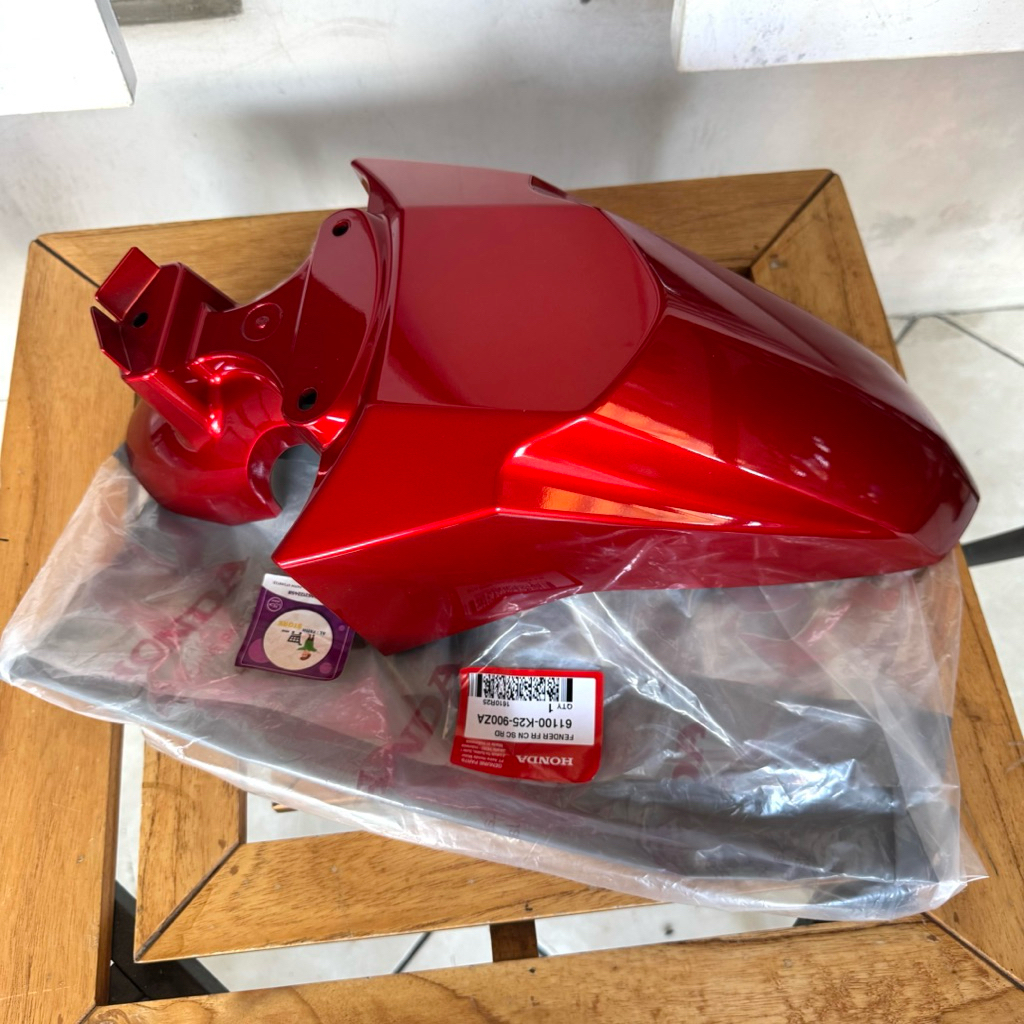 Spakbor Depan Merah Maroon Beat Fi Injeksi K25 Original AHM