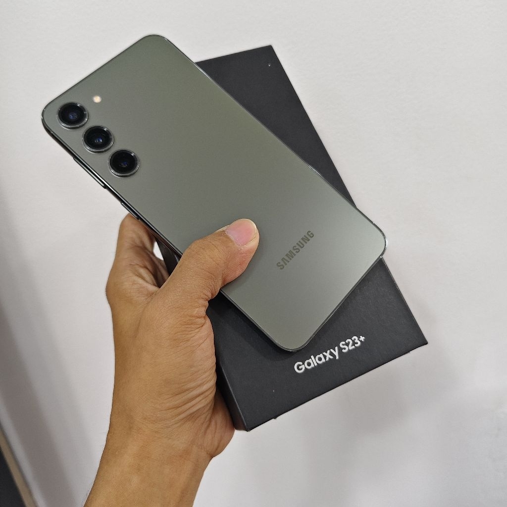 Samsung galaxy s23 plus 5G 8/512 GB Second